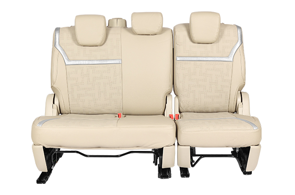 Seat Cover Triumph Finish Silver Highlight | Ertiga (All Variant)