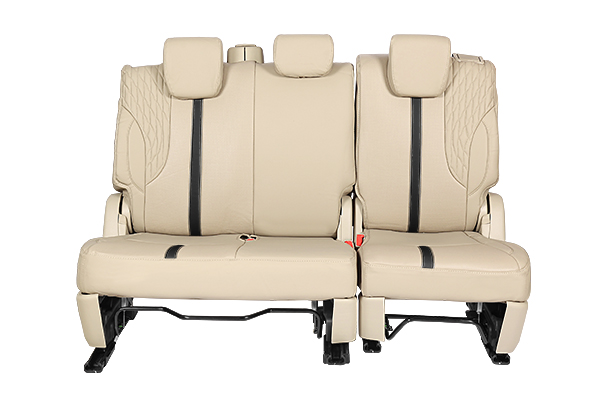 Seat Cover Luxe Black Tread Highlight | Ertiga (All Variant)