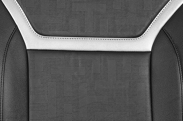 Seat Cover Triumph Finish Silver Highlight | XL6 (Zeta Variant)