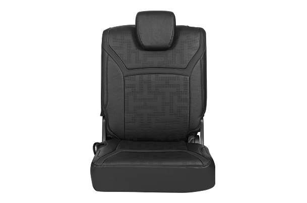 Seat Cover Triumph Finish Black Highlight | XL6 (Zeta Variant)