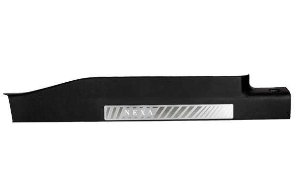 Illuminated Door Sill Guard | XL6 (All Variant)
